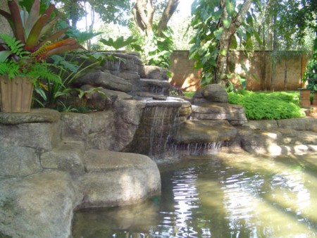 CASCATA EM CIMENTO